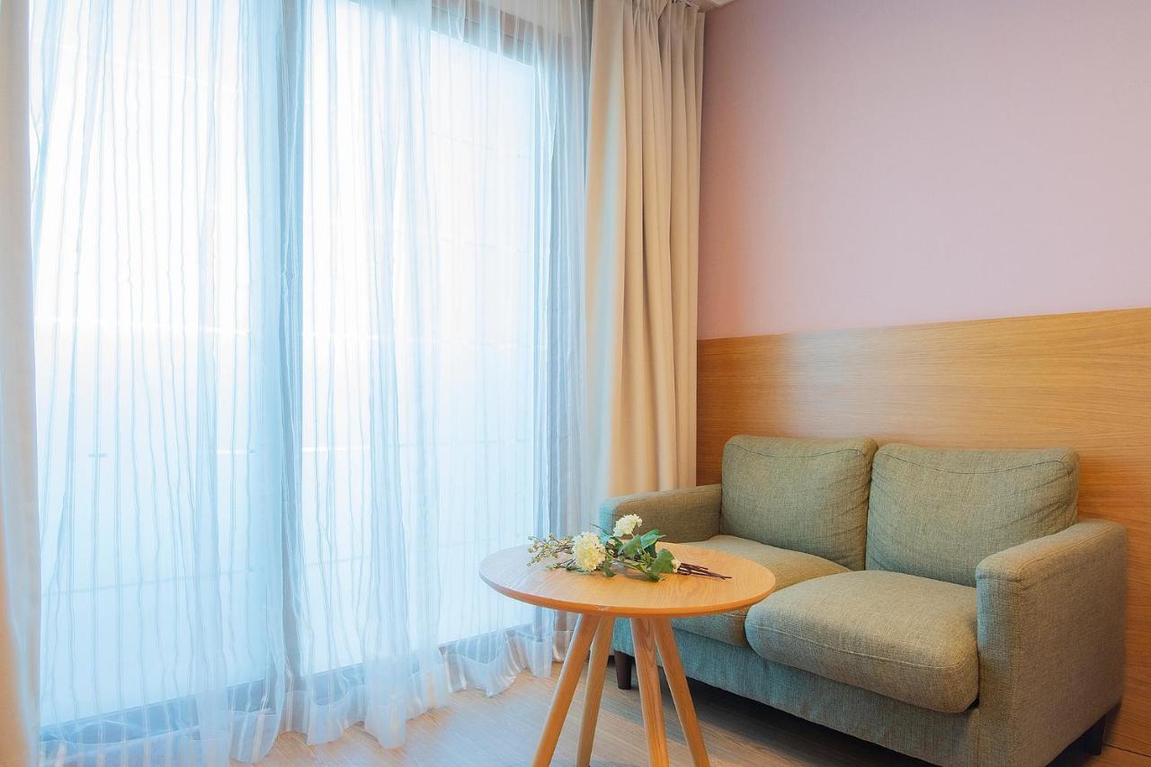 Sims Hotel Jeju Eksteriør billede