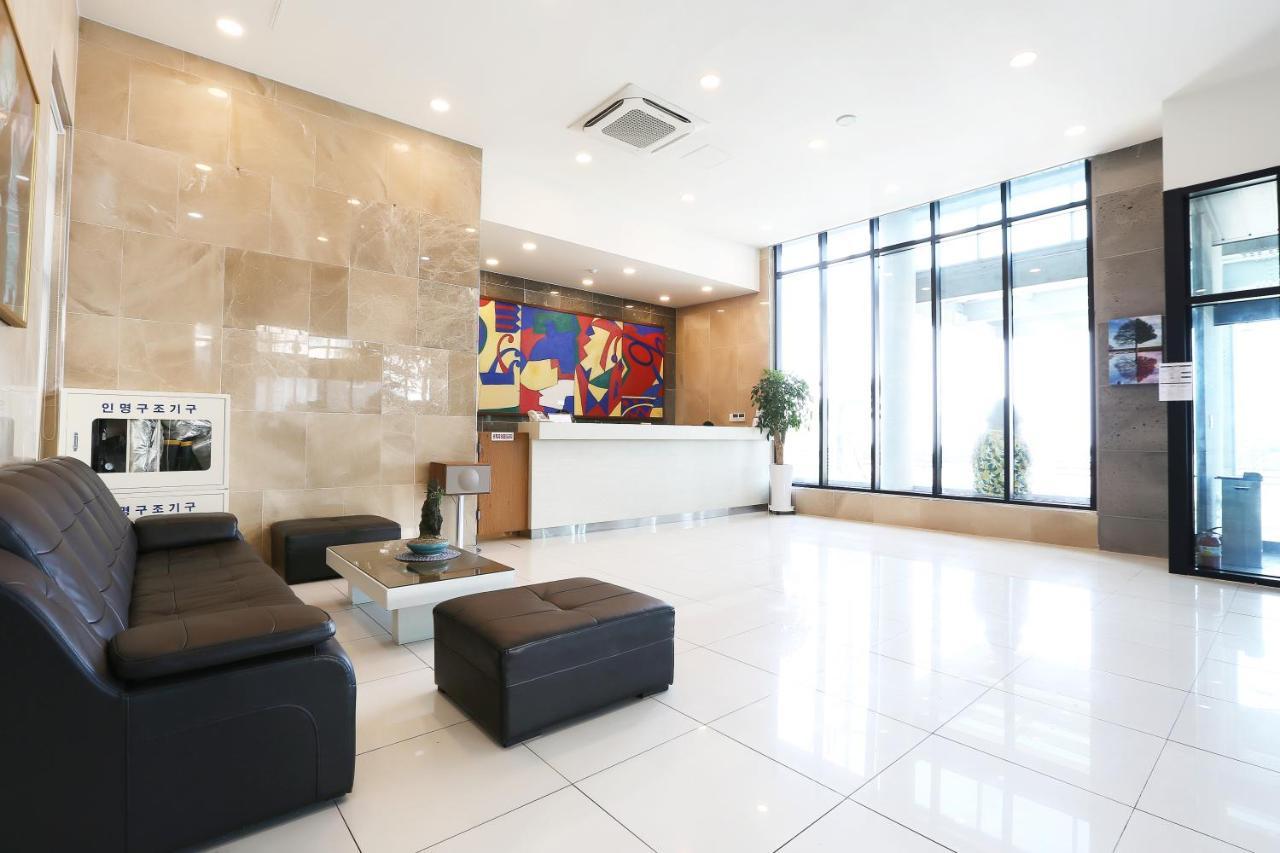 Sims Hotel Jeju Eksteriør billede